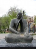 Скульптура в Калмыкии.